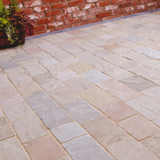 Give your driveway a fresh look with stunning stone and paver arrangements, crafting an inviting approach to your home that will delight visitors.